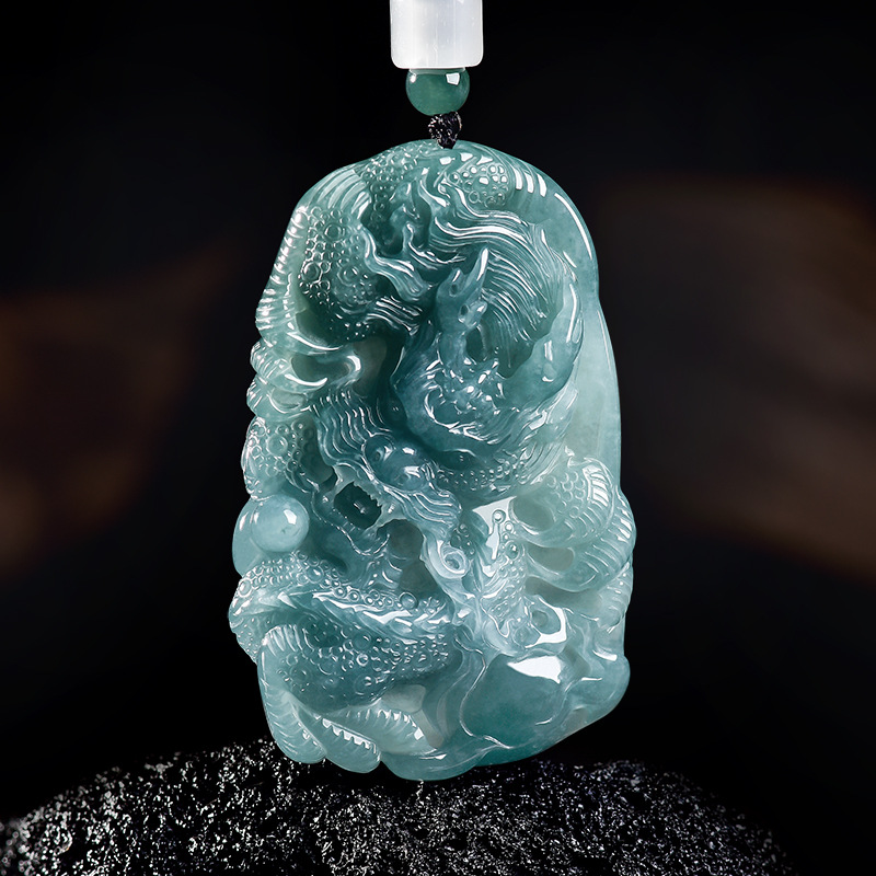 Natural Burmese Jadeite Dragon - Necklace Pendant recension och pris