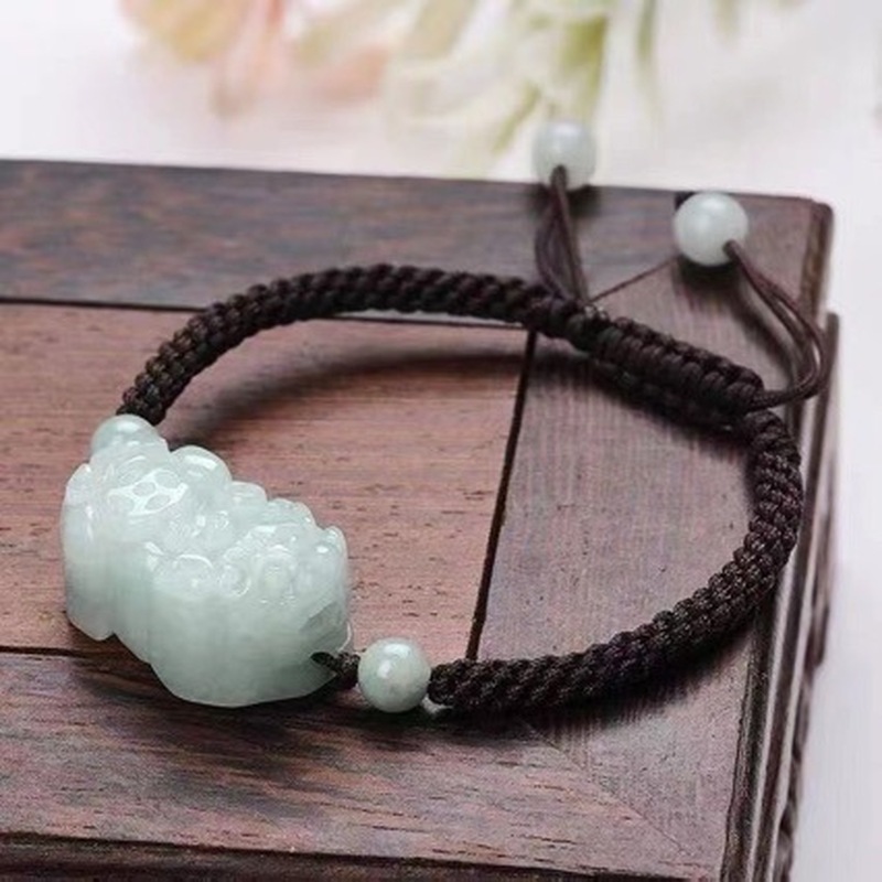 Natural Jadeite A-grade Pixiu  - Jewelry & Watches Sp Zo O recension och pris