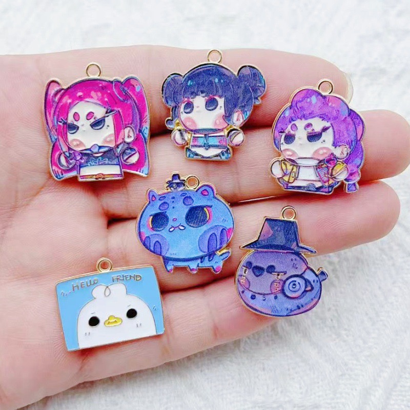 10pcs Cartoon Anime Pendant Oi - Drop Earrings recension och pris