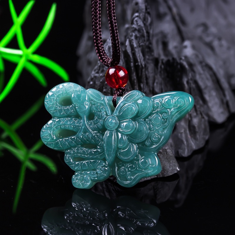 Natural Jadeite A-grade for me - Jewelry & Watches Sp Zo O recension och pris