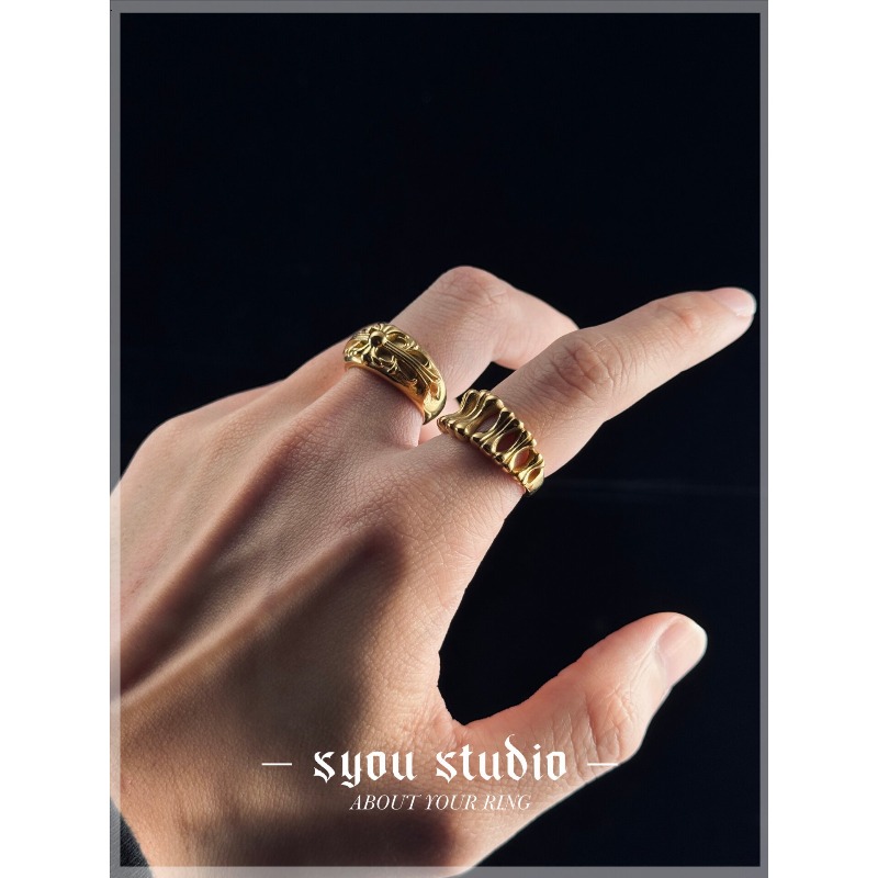 Gold Iris Ring  Gothic Jewelry - Titanium Steel Ring recension och pris