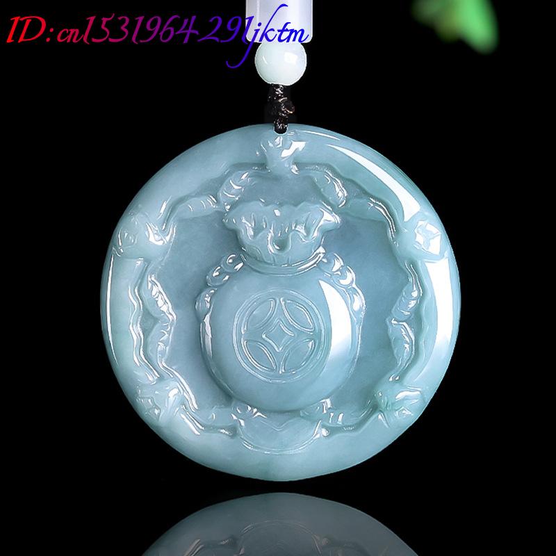 Burmese Jadeite God of Wealth  - Necklace Pendant recension och pris
