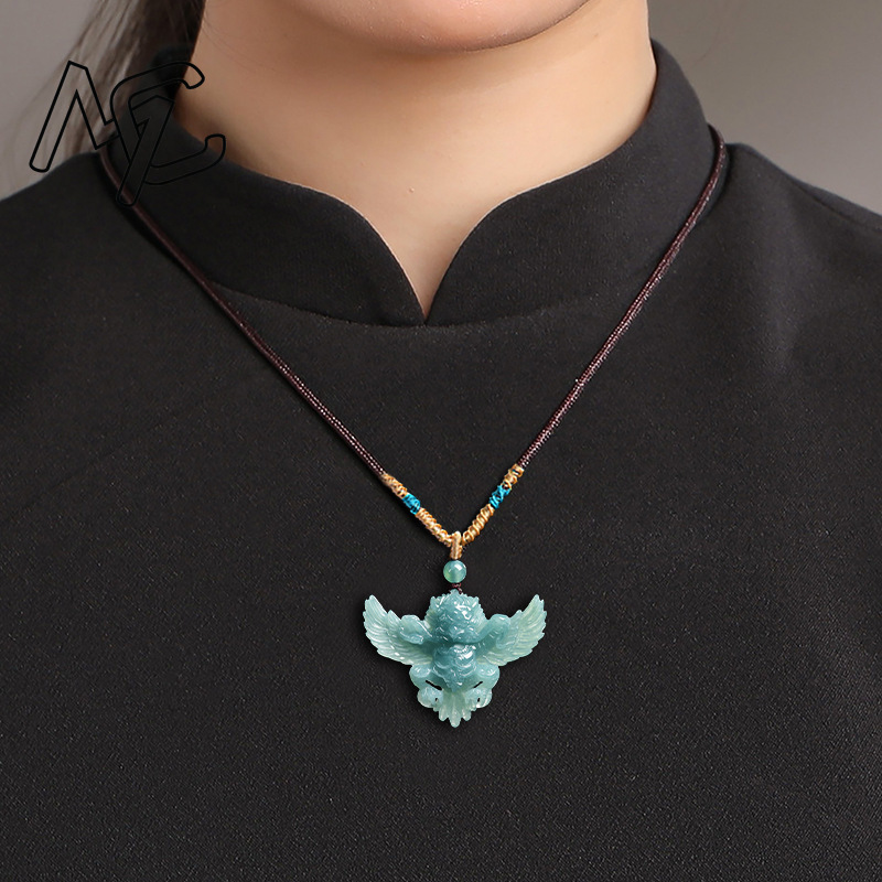 Real Natural Emerald Jade Blue - Necklace Pendant recension och pris