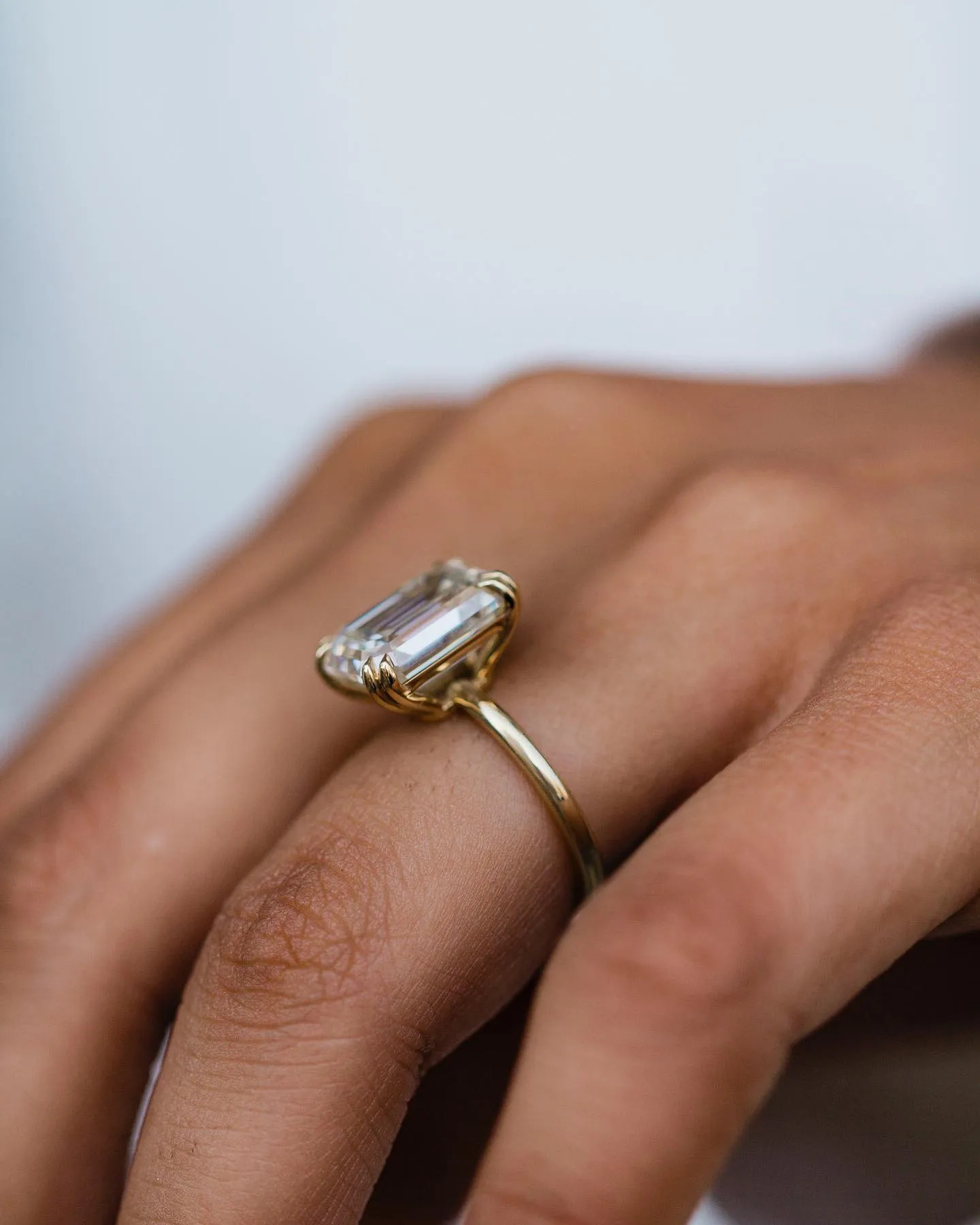 Old Mine Emerald Cut 6CT Vinta - Moissanite Ring recension och pris