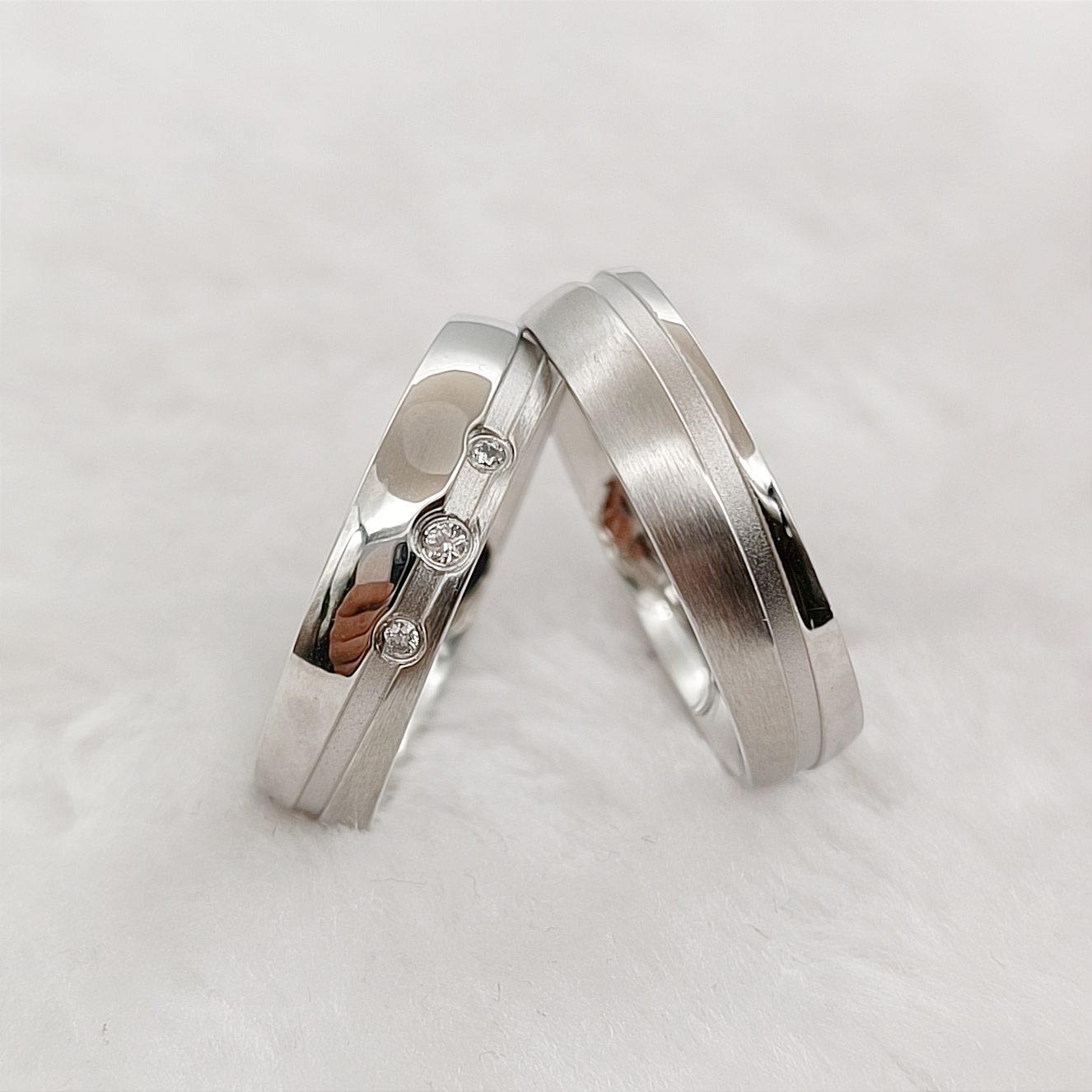 Matching Wedding Bands for Ann - Titanium Steel Ring recension och pris