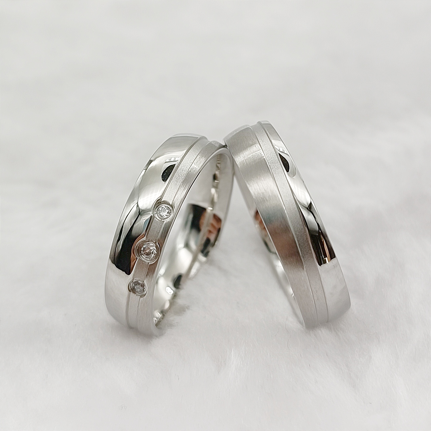 Matching Wedding Bands for Ann - Titanium Steel Ring recension och pris