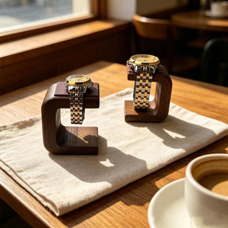 Decorative Solid Wooden Watch  - Jewelry Watches & Accessories recension och pris